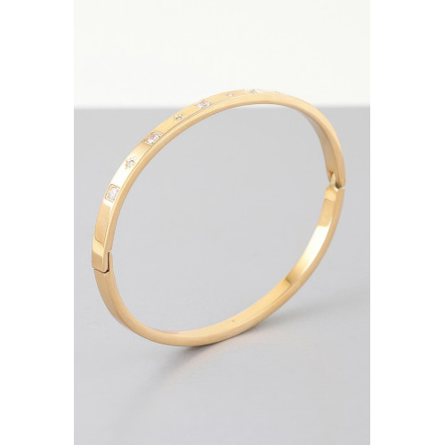 Cubic Star Embedded Cuff Bracelet - Designer Style - CC-WH2001280