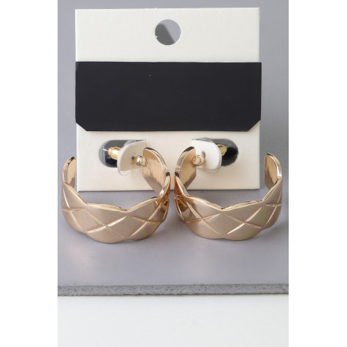 Diamond Quilt Cut Hoop Earrings - Designer Style - CC-WH2000919