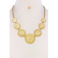 Lion Head Circle Linked Necklace