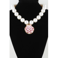 Shiny Pearled Seashell Necklace
