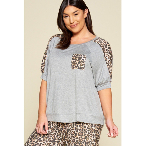 Plus Size Cute Animal Print Pocket French Terry Casual Top