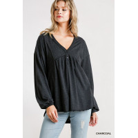 Confetti Detailed Long Puff Sleeve Babydoll Top With Button Front And Raw Hem