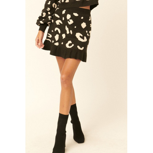 A Leopard-print Knit Mini Skirt