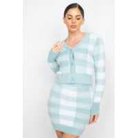 Plaid Button-front Cropped Sweater Cardigan