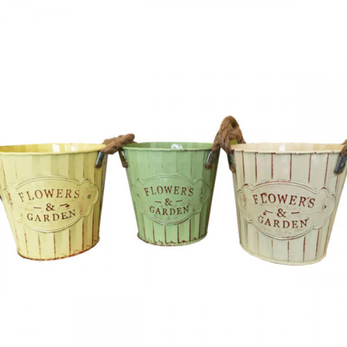 Farmhouse Decorative Flowers and Garden Metal Bucket Farmhouse Decorative Flowers and Garden Metal Bucket